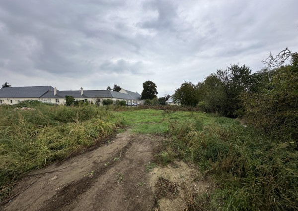 Na predaj stavebný pozemok s projektom – Karlov Dvor, Cífer