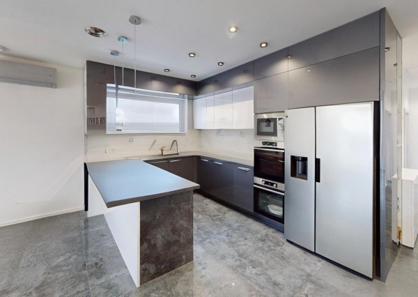 EXKLUZÍVNE NA PREDAJ NOVOSTAVBA obec Zavar