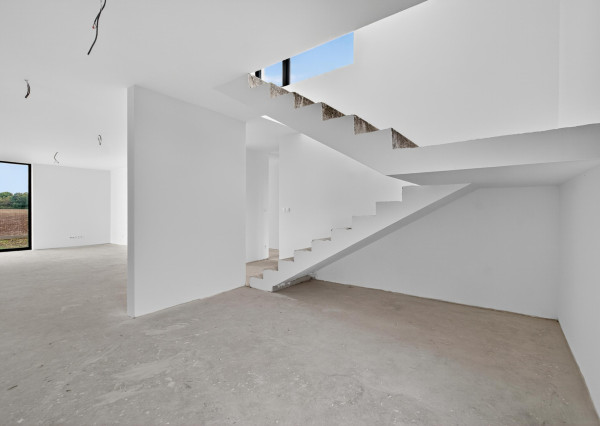 Moderné rodinné bývanie pre náročných – 5i. rodinný dom s garážou, Biely Kostol pri Trnave