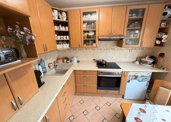 🏡 Na predaj útulný 1-izbový byt v Bratislave – Staré záhrady