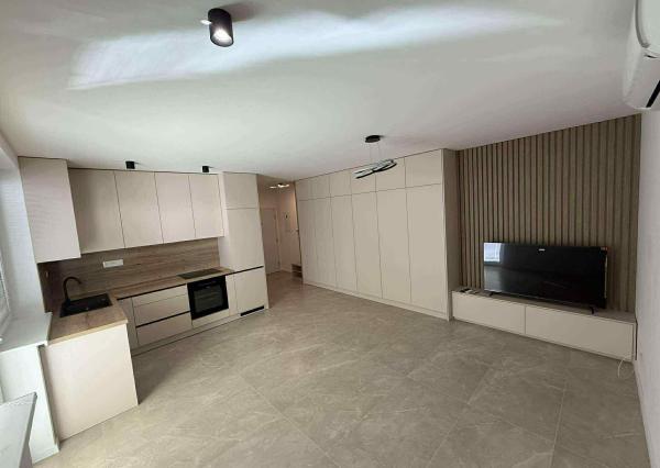 PRENÁJOM 1 - izbového bytu s terasou - Pekárska ulica, Trnava