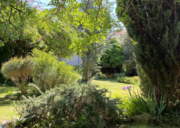 RD na predaj, lokalita Spiegelsalle, ul. Petra Pazmaňa, pozemok až 719m2, úžitková plocha 200m2, garáž, pivnica, 3D obhliadka