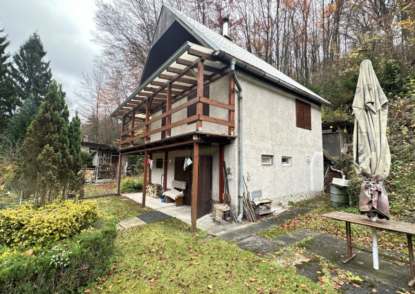 REKREAČNÁ CHATA NA PREDAJ, úžitková plocha 90m2, vlastný pozemok 600m2, celoročne obývateľná, BUKOVÁ, Sokolské chaty, TREBA VIDIEŤ!!!