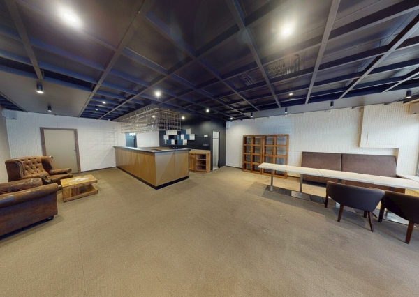 🏙️ Na predaj obchodný priestor v úplnom centre Senca