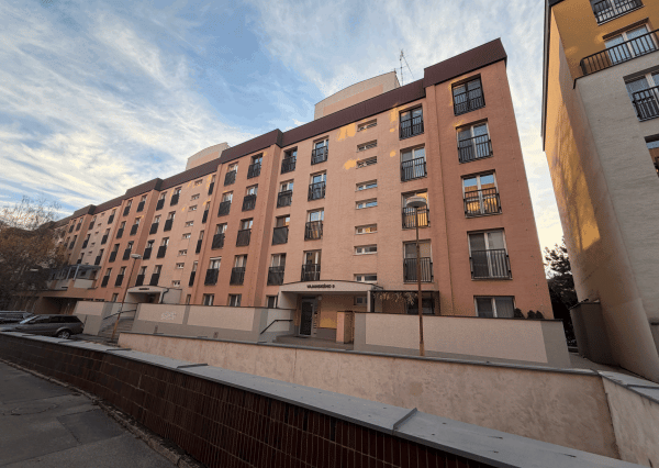 NA PRENÁJOM – krásny, kompletne zrekonštruovaný  byt v centre (Vajanského)