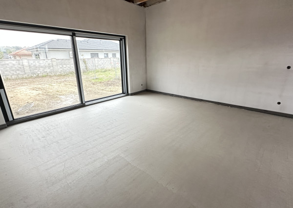 Moderná novostavba RD, pozemok 600m2, zastavaná plocha 179m2, garáž