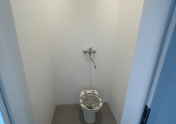 NOVÁ ADMINISTRATÍVNA BUDOVA s výborným napojením na diaľnicu, Zavarská ul. Trnava