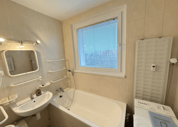 Prenájom moderného 3i bytu blízko centra, Hlboká ul., Trnava