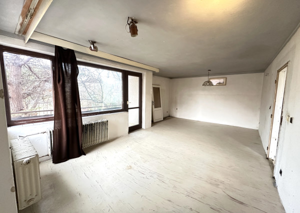 🔑 TOP PONUKA: NA PREDAJ! Obrovský Rodinný Dom so 100% Potenciálom v Seredi!