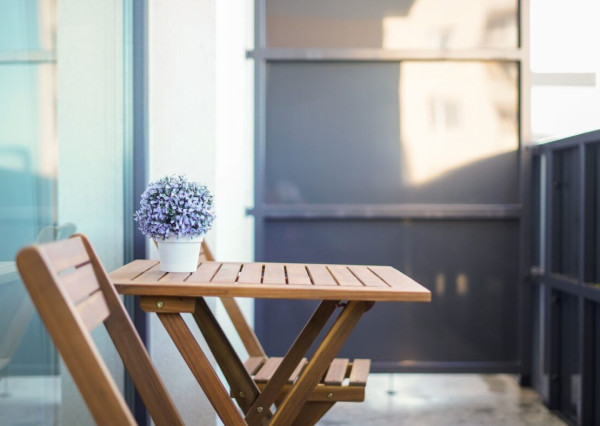 Dizajnový plne zariadený 1izb. byt s parkovaním Mikovíniho, Trnava ,PRENÁJOM!