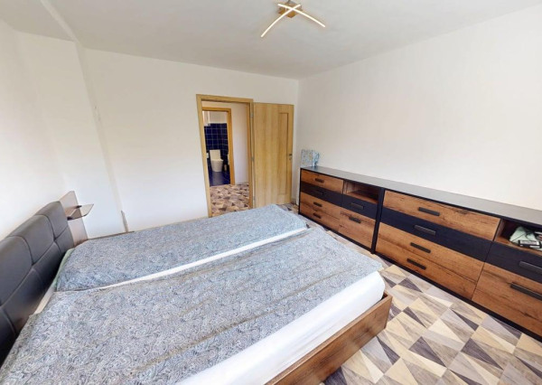 NOVÁ CENA!!! Na predaj RD v obci LOŠONEC, pozemok 1056m2, rekonštrukcia, iba minútu peši od lesa