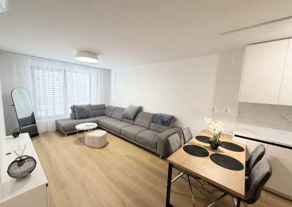 NA PRENÁJOM – 2-izbový štýlový byt v Rezidencii Hviezdoslavova, centrum Trnavy