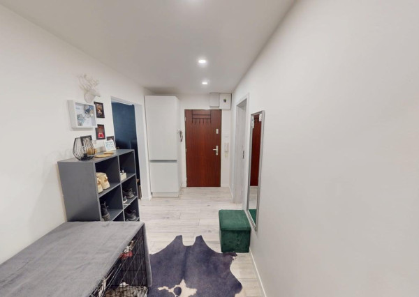 Kompletne zrekonštruovaný 3-i byt typu BAURING (65 m²) s loggiou – lokalita plná zelene