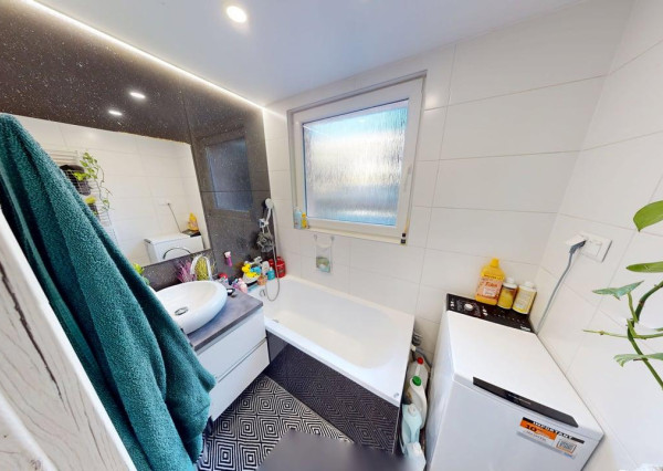 Kompletne zrekonštruovaný 3-i byt typu BAURING (65 m²) s loggiou – lokalita plná zelene