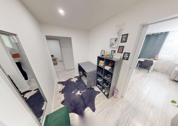 Kompletne zrekonštruovaný 3-i byt typu BAURING (65 m²) s loggiou – lokalita plná zelene