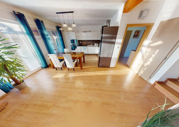 PREDAJ Rodinný dom v tichej novej časti Jaslovských Bohuníc