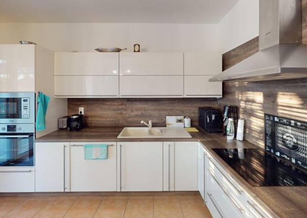 PREDAJ Rodinný dom v tichej novej časti Jaslovských Bohuníc