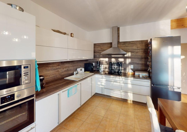 PREDAJ Rodinný dom v tichej novej časti Jaslovských Bohuníc