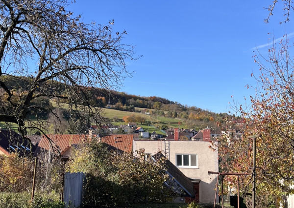 Rodinný dom v pôvodnom stave, vhodný na bývanie – Obec Cerová, Záhorie