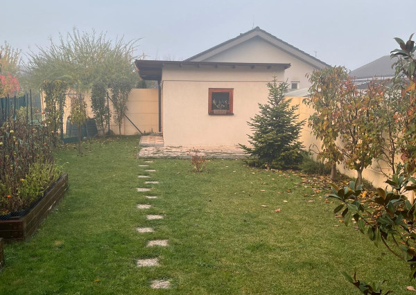 PREDAJ Rodinný dom v tichej novej časti Jaslovských Bohuníc