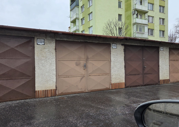 Prenájom - garáž Tamaškovičova ul. Trnava