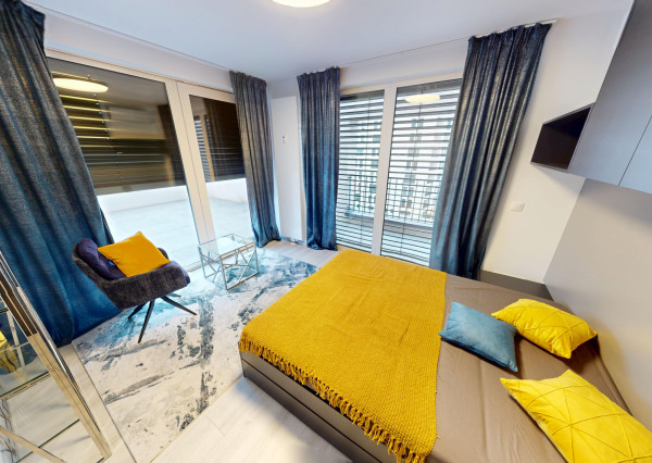 NA PREDAJ ! Luxusný 4 - izbový byt s neuveriteľnou 87m² terasou!