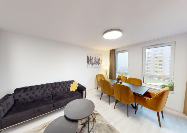 NA PREDAJ ! 2-izbový klenot s parkingom, pivničnou kobkou v cene!