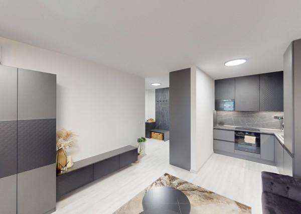 NA PREDAJ ! 2-izbový klenot s parkingom, pivničnou kobkou v cene!