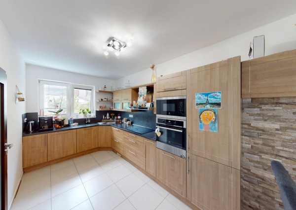 LUXUSNÉ BÝVANIE v Malženiciach pri Trnave – komfort, bazén, pohoda