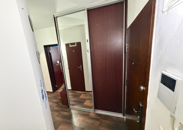 PREDAJ 3izb.byt s loggiou v Hlohovci