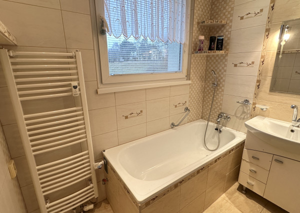 NA PREDAJ! 3 - izbový byt,vo vyhľadávanej časti Trnavy