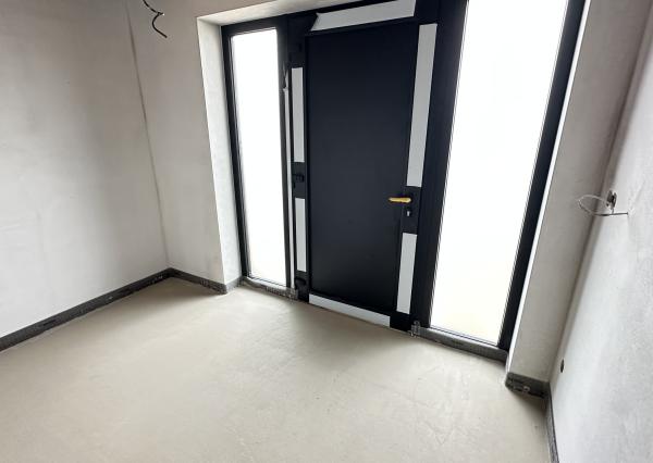 Moderná novostavba RD, pozemok 600m2, zastavaná plocha 179m2, garáž