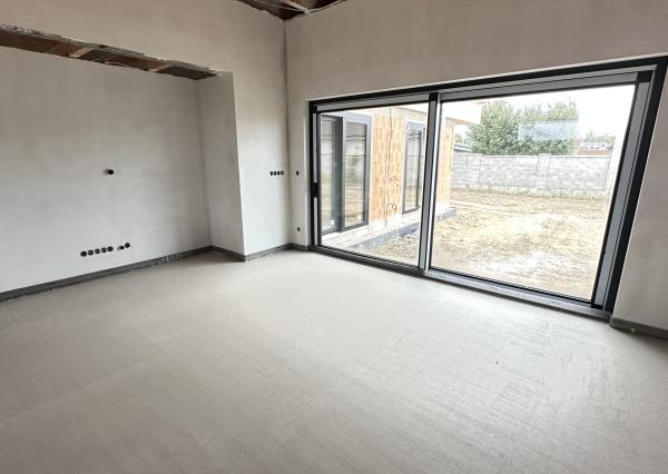 Moderná novostavba RD, pozemok 600m2, zastavaná plocha 179m2, garáž