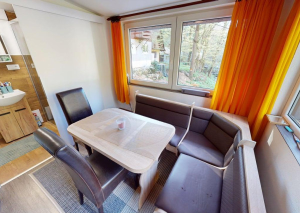 NOVÁ CENA!! REKREAČNÁ CHATA, úžitková plocha 70m2, celoročne obývateľná, JAHODNÍK, k.ú LOŠONEC, kompletná rekonštrukcia, 3D obhliadka