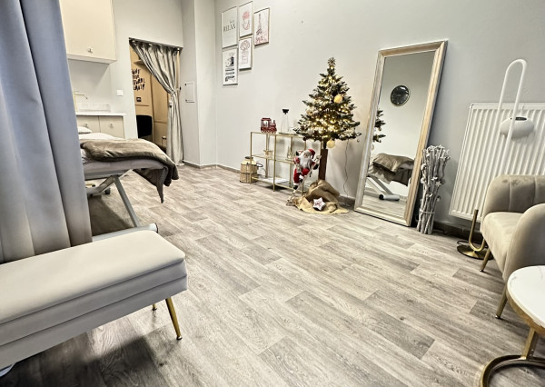 PREDAJ Luxusný obchodný priestor  – Bratislava Ružinov