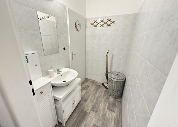 PREDAJ Luxusný obchodný priestor  – Bratislava Ružinov