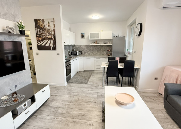 ✨ Moderný 2-izbový byt po kompletnej rekonštrukcii | Opoj | Loggia | Zariadený ✨