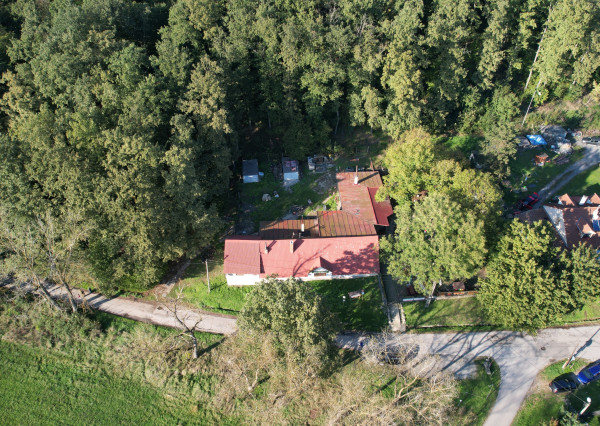 Na Predaj PREVÁDZKOVÝ OBJEKT, Reštaurácia, Moto - PUB JAHODNÍK,