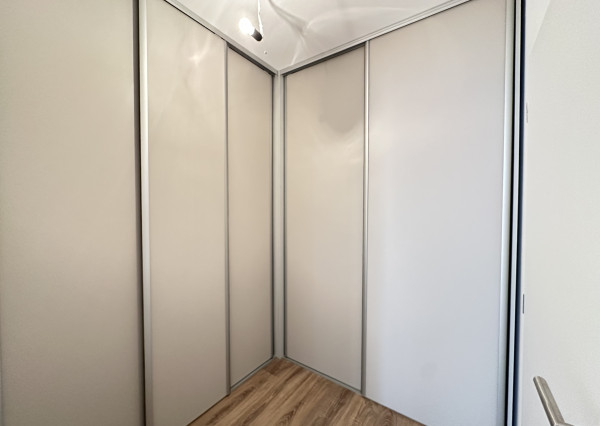 NA PRENÁJOM - Elegantný 2 izbový byt s parkovacím miestom, Opoj