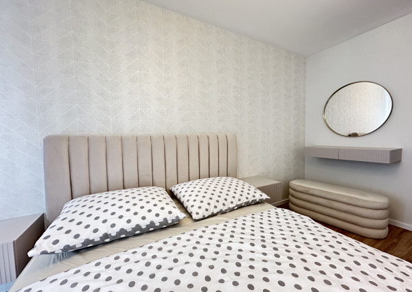 NA PRENÁJOM - Elegantný 2 izbový byt s parkovacím miestom, Opoj