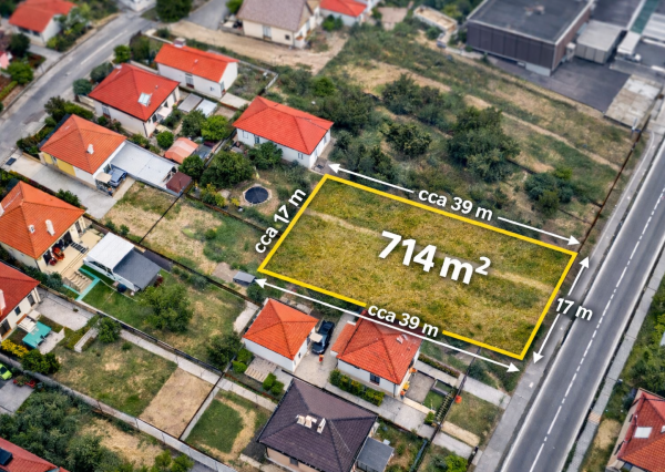 NA PREDAJ | Stavebný pozemok 714 m² – Madunice (začiatok obce)