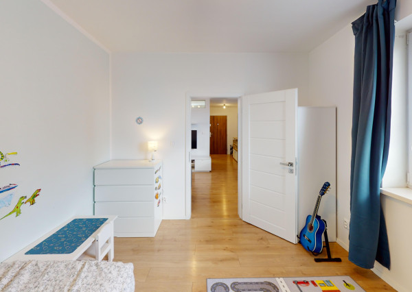 Na predaj 3izb. BYT, 66m2, park. miesto, Okružná ulica, 15r. bytový dom