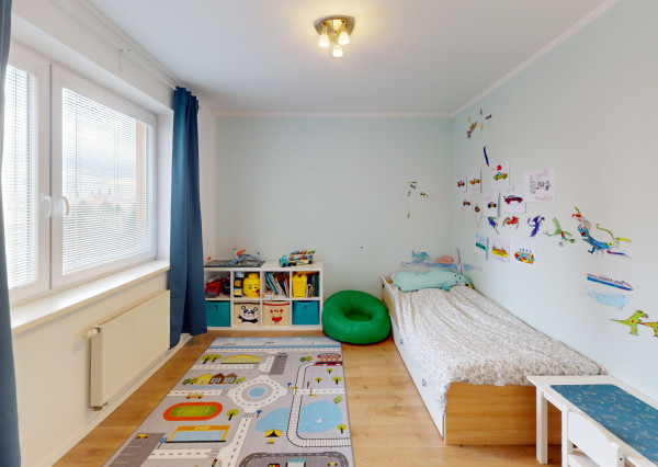 Na predaj 3izb. BYT, 66m2, park. miesto, Okružná ulica, 15r. bytový dom