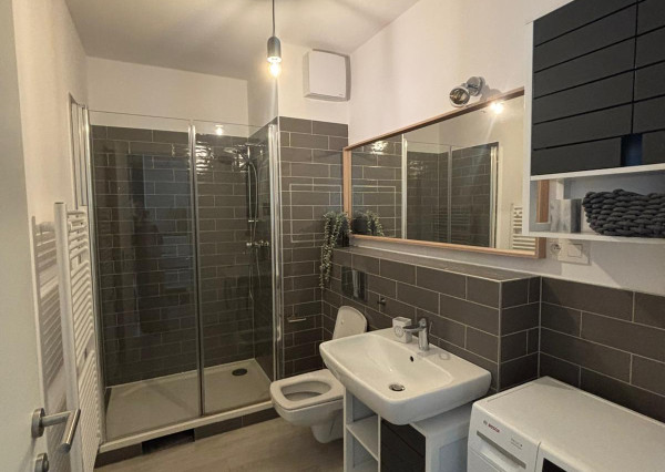 Novostavba - menší 2 izbový byt, prenájom Račianska