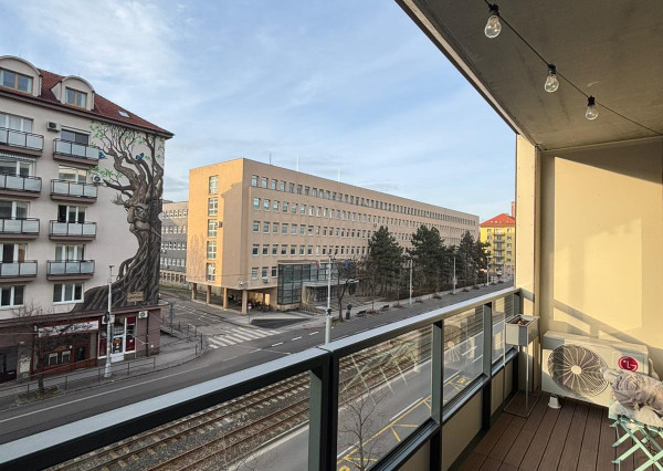 Novostavba - menší 2 izbový byt, prenájom Račianska