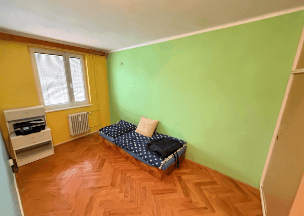 3-IZBOVÝ BYT S LOGGIOU  ŠPAČINSKÁ CESTA  64 m²  TRNAVA