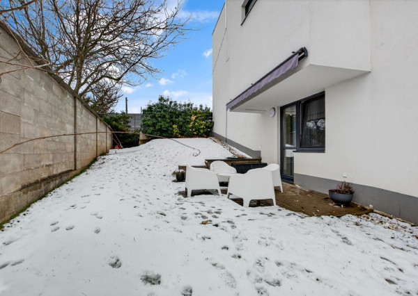 3-IZBOVÝ BYT S VLASTNOU ZÁHRADOU  NOVOSTAVBA  MODRANKA