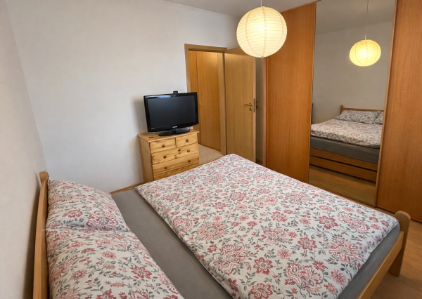 NA PREDAJ! 2-izbový byt, hotová investícia s nájomníkmi, Koniarekova