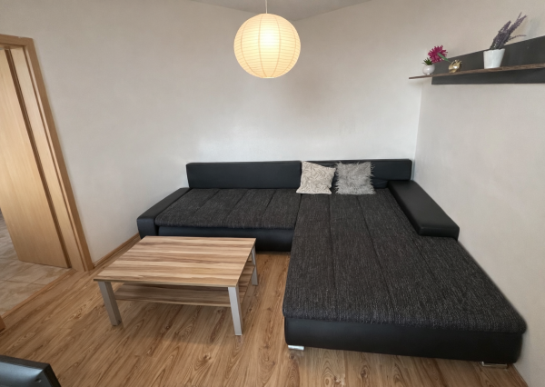 NA PREDAJ! 2-izbový byt, hotová investícia s nájomníkmi, Koniarekova