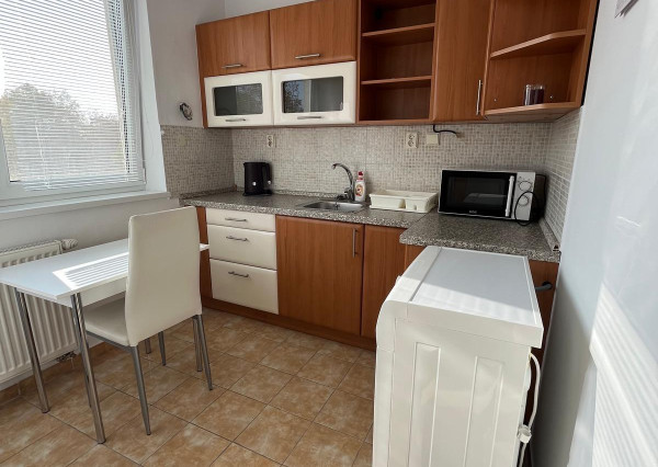 1 izbový byt, Bedřicha Smetanu, Trnava, 36m2, investičná príležitosť.